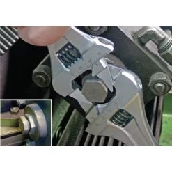 8" SUPER WIDE OPENING ADJ WRENCH WITH EXTRA SLIM JAWS -Hand Tool Store ADW8S InUseImage 03 1500