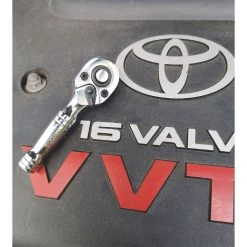 1/4" DRIVE 3-1/3" MINI RATCHET -Hand Tool Store AFR372TB LifestyleImage 01 1500