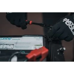 1/4" DRIVE 7-3/4" EIGHTY8 TOOTH BLACK CHROME LOCKING FLEX RATCHET WITH ERGO HANDLE - RED -Hand Tool Store AFR68BLFR InUseImage 04 1500