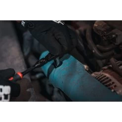 1/4" DRIVE 7-3/4" EIGHTY8 TOOTH BLACK CHROME LOCKING FLEX RATCHET WITH ERGO HANDLE - RED -Hand Tool Store AFR68BLFR InUseImage 08 1500