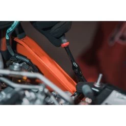 1/4" DRIVE 7-3/4" EIGHTY8 TOOTH BLACK CHROME LOCKING FLEX RATCHET WITH ERGO HANDLE - RED -Hand Tool Store AFR68BLFR InUseImage 15 1500