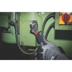 10" ADJUSTABLE WRENCH -Hand Tool Store AJW10A InUseImage 04 1500