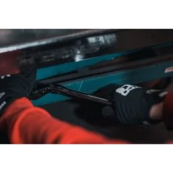 3/8" DRIVE 12-1/2" EIGHTY8 TOOTH LOCKING FLEX HEAD RATCHET WITH ERGO HANDLE - BLUE -Hand Tool Store BFR128LFB InUseImage 07 1500