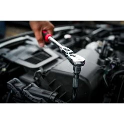 3/8" DRIVE 4 PIECE 12" EIGHTY8 TOOTH LOCKING FLEX RATCHET WITH CHROME EXTENSIONS 3", 6" AND 8" SET - RED -Hand Tool Store BFR128SETR In UseImage 08 1500