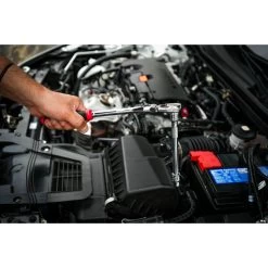 3/8" DRIVE 4 PIECE 12" EIGHTY8 TOOTH LOCKING FLEX RATCHET WITH CHROME EXTENSIONS 3", 6" AND 8" SET - RED -Hand Tool Store BFR128SETR In UseImage 10 1500