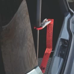 LIFT STRUT ADJUSTABLE LOCKING PLIERS -Hand Tool Store LSLP InUseImage 01 1500