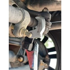 1/2" SPRING CROWFOOT WRENCH -Hand Tool Store MCFSL432M InUseImage 02 1500