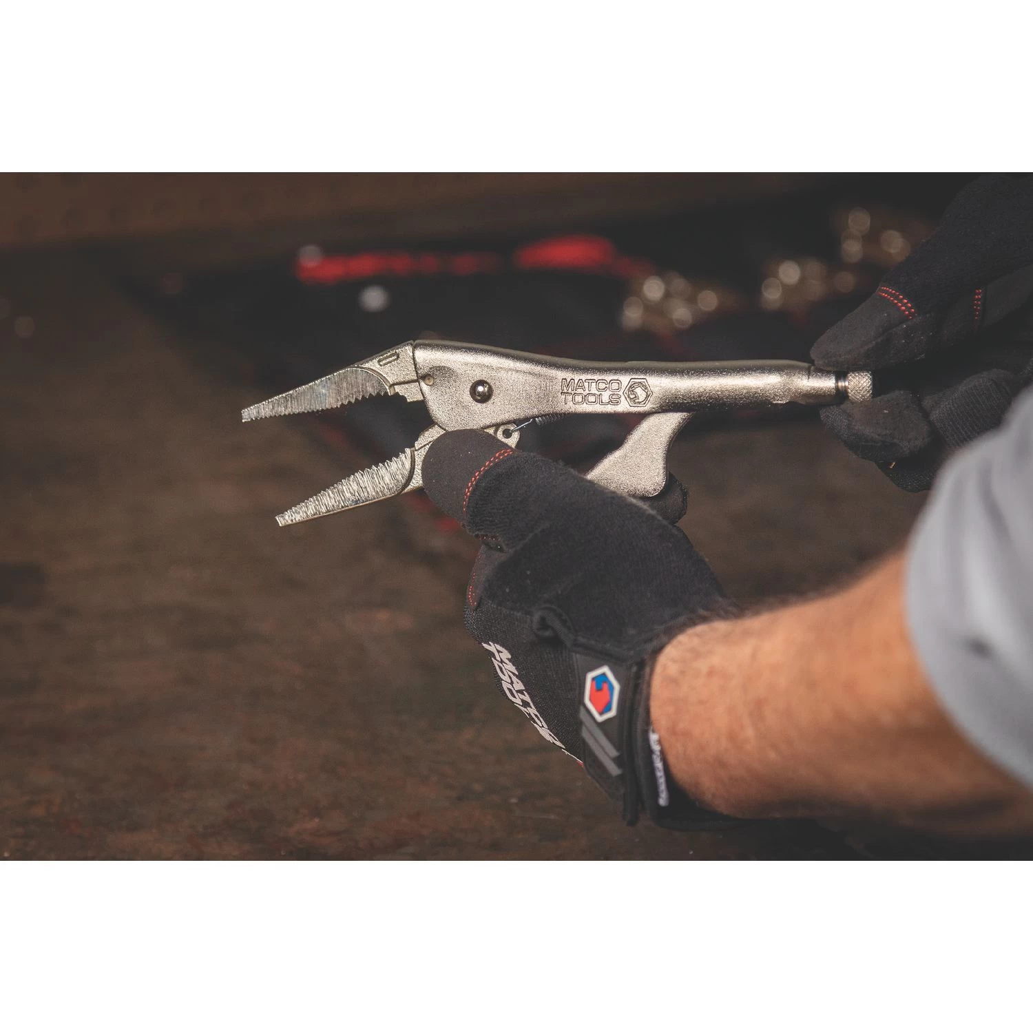 9" NEEDLE NOSE LOCKING PLIERS 6 9" NEEDLE NOSE LOCKING PLIERS - Image 4