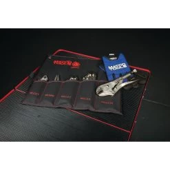 5 PIECE LOCKING PLIERS SET -Hand Tool Store SMLP5 In UseImage 01 1500