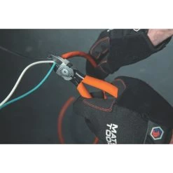 2 PIECE FLUSH CUT PLIERS SET -Hand Tool Store SPFC2 InUseImage 01 1500