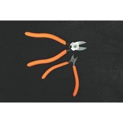 2 PIECE FLUSH CUT PLIERS SET -Hand Tool Store SPFC2 LifestyleImage 02 1500