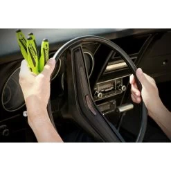 4 PIECE TOP TORQUE II™ PRECISION SCREWDRIVER SET - FLUORESCENT -Hand Tool Store SPRF4A InUseImage 02 1500