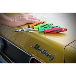 4 PIECE TOP TORQUE II™ PRECISION SCREWDRIVER SET - ORANGE 9 4 PIECE TOP TORQUE II™ PRECISION SCREWDRIVER SET - ORANGE -Hand Tool Store SPRO4A LifestyleImage 03 1500